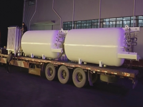 Two 5 cubic meter vertical cryogenic liquid storage tanks were shipped to Jiangsu Province, China