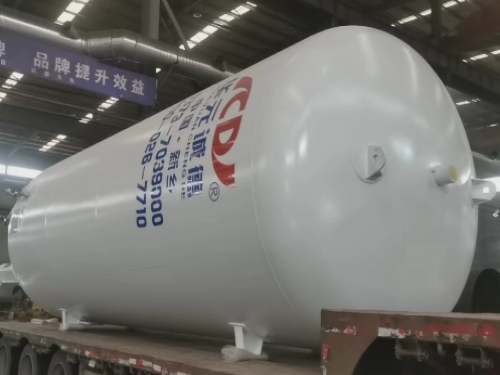 30 cubic meter vertical liquid carbon dioxide storage tanks were shipped to Tianjin, China.